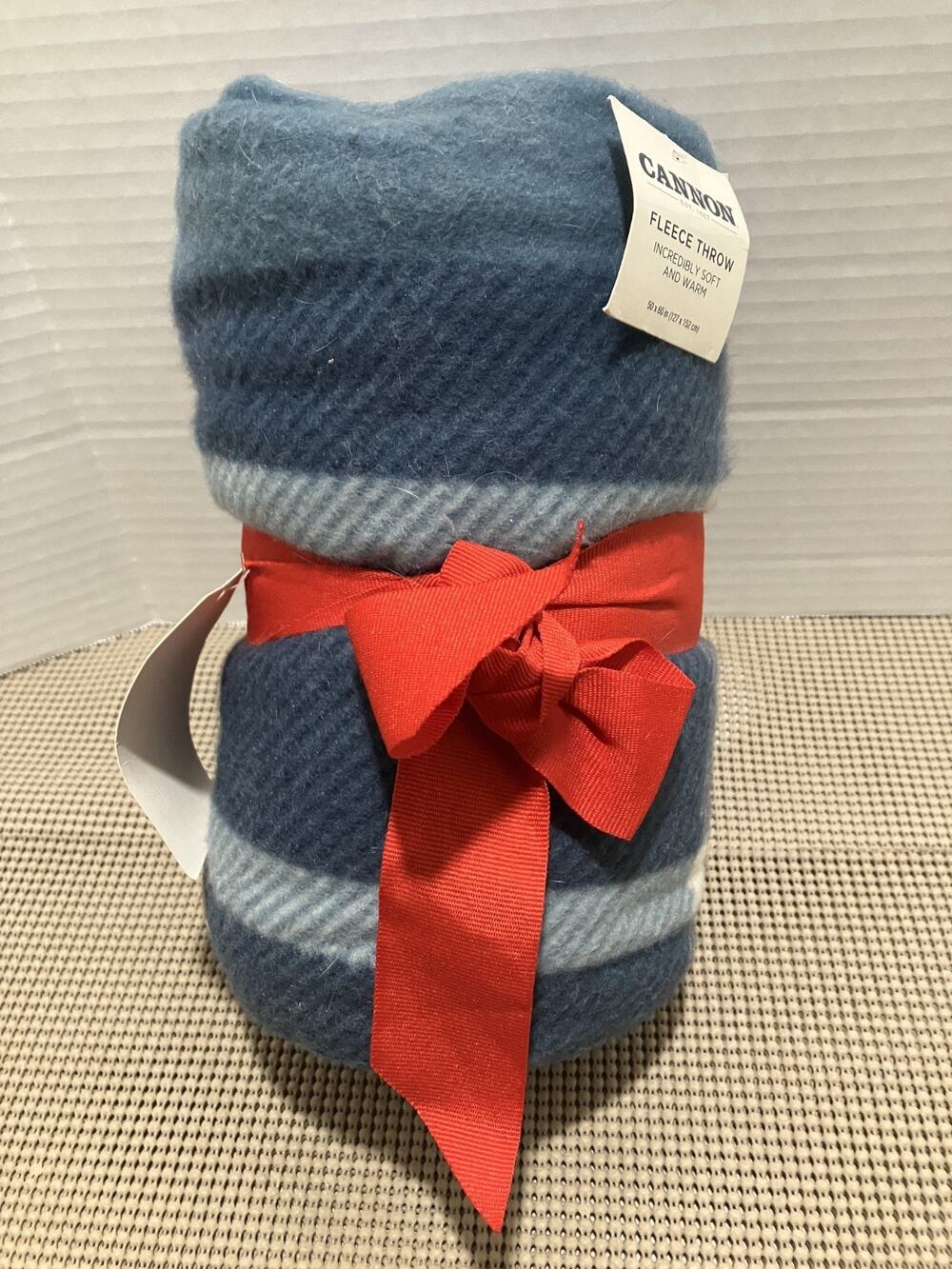 Cannon Fleece Throw Blanket Blue Plaid Polyester 50 x 60 NEW